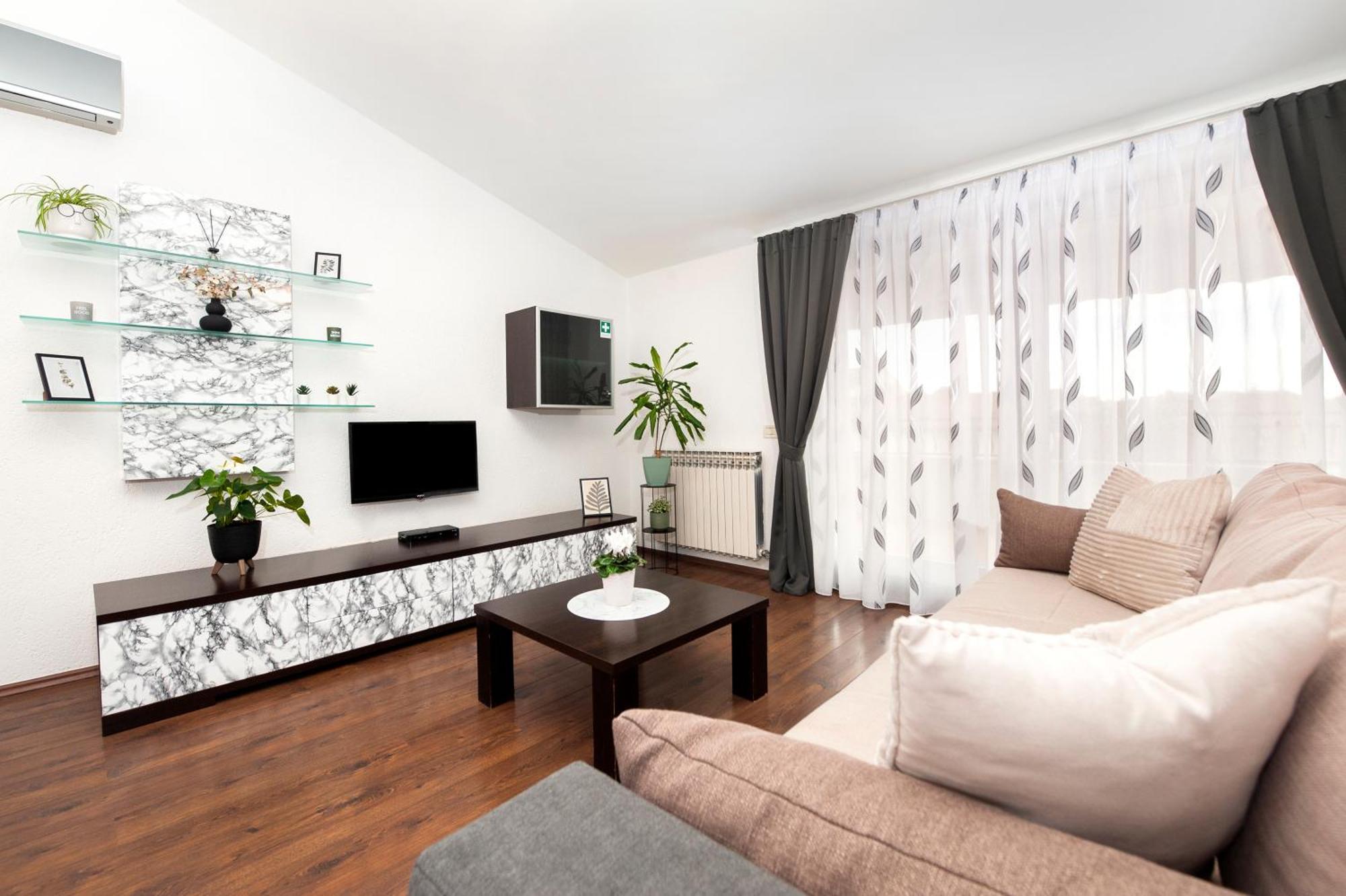 Mate & Mira Apartamento Rovinj Exterior foto