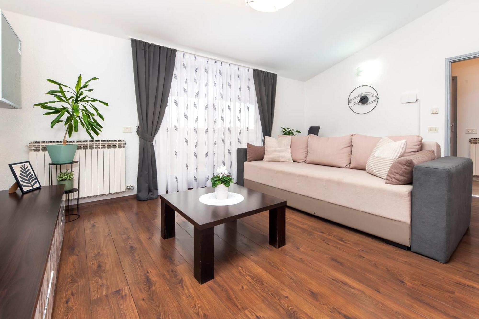 Mate & Mira Apartamento Rovinj Exterior foto