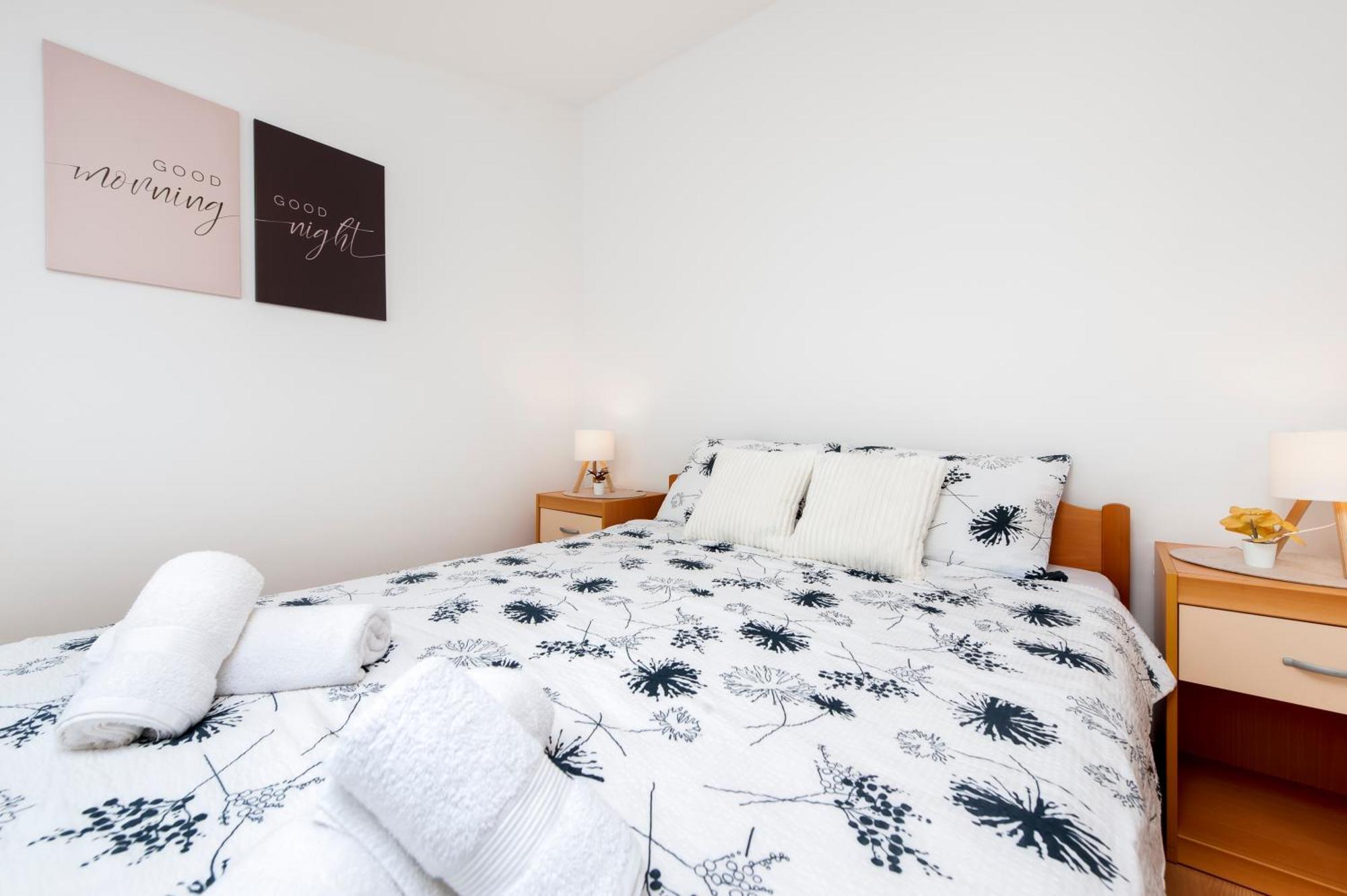 Mate & Mira Apartamento Rovinj Exterior foto